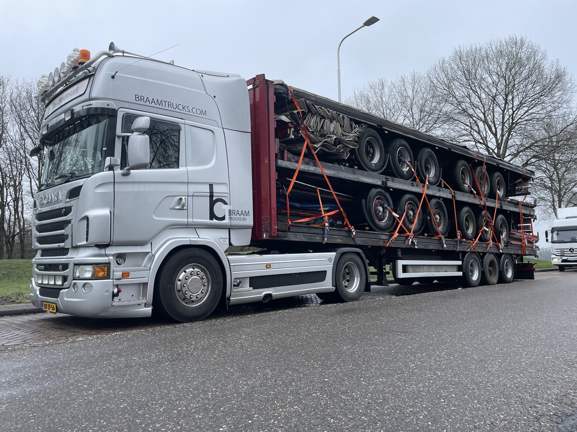 BRAAM TRUCKS & TRAILER VERHUUR B.V. undefined: photos 23