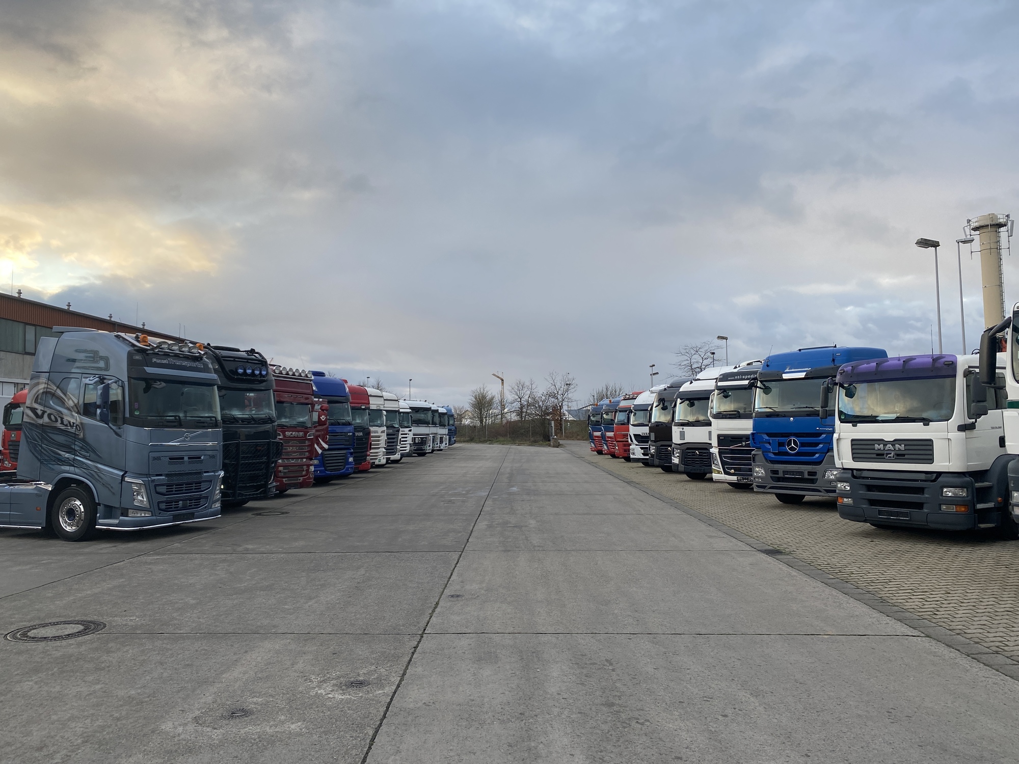 NBC-Trucks GmbH undefined: photos 1