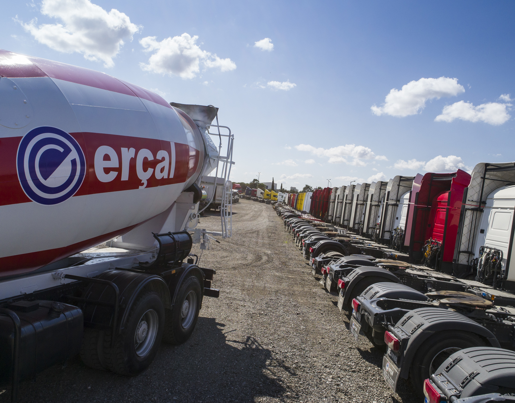 ERCAL TRUCKS - Annonce de vente undefined: photos 4