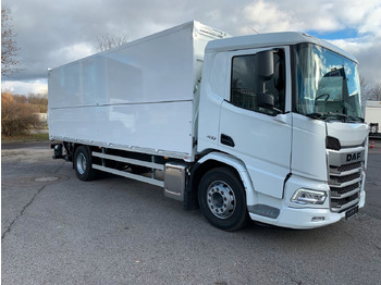 Camion pour le transport de boissons DAF XD 370