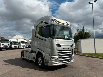 Tracteur routier DAF XG+ 480