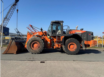 Chargeuse sur pneus HITACHI