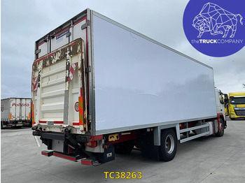 Volvo FM 330 en leasing occasion Volvo FM 330: photos 4