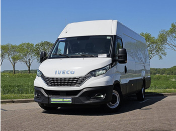 Fourgon utilitaire IVECO Daily 35s18