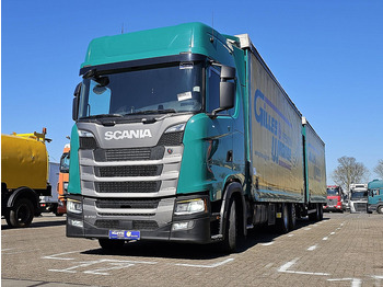 Camion à rideaux coulissants SCANIA S 450