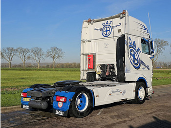 Tracteur routier DAF XF 480: photos 3