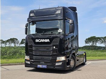 Tracteur routier SCANIA R 450