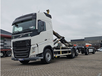 Camion ampliroll VOLVO FH 460