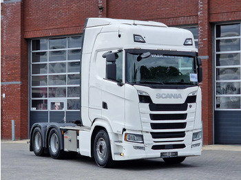 Tracteur routier SCANIA S 540