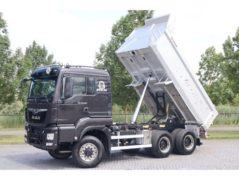 Camion benne MAN TGS 26.500