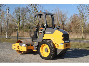 Compacteur Volvo SD45B | GOOD CONDIITON | LOW HOURS: photos 3