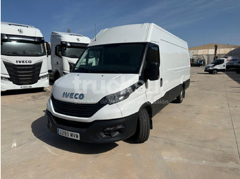 Fourgon grand volume IVECO Daily 35s16