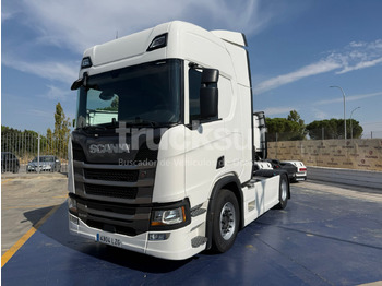 Tracteur routier SCANIA R 450