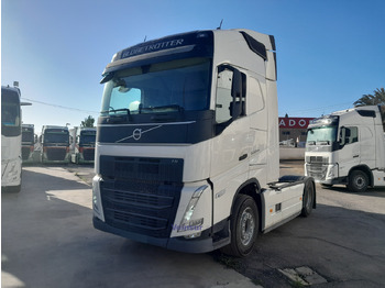 Tracteur routier VOLVO FH