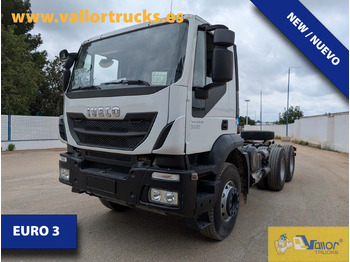 Camion IVECO Trakker