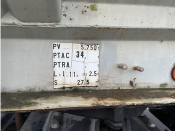 Semi-remorque citerne pour transport de produits chimiques Magyar: photos 3