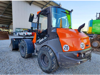 Chargeuse sur pneus HITACHI