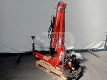 Grue auxiliaire FASSI