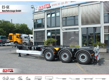 Semi-remorque porte-conteneur/ Caisse mobile WIELTON