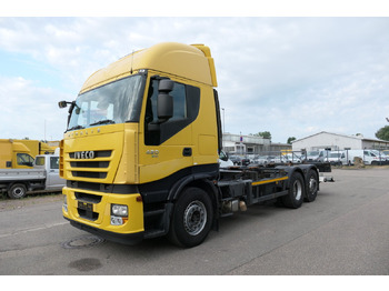 Camion porte-conteneur/ Caisse mobile IVECO Stralis