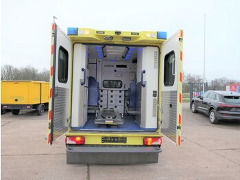 Ambulance MERCEDES-BENZ Sprinter II 516 CDI KLIMA KRANKENWAGEN RTW AUTOM: photos 2