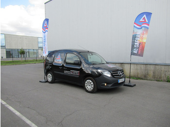 Fourgon utilitaire Mercedes-Benz Citan 111: photos 3