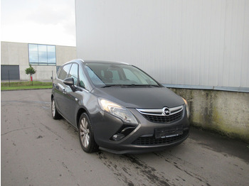 Voiture OPEL