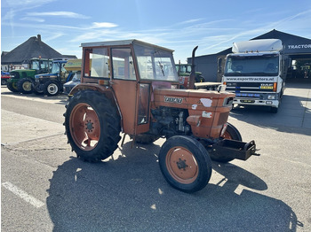 Tracteur agricole Fiat 480: photos 3