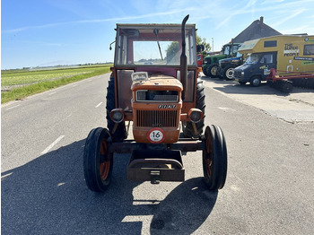 Tracteur agricole Fiat 480: photos 2