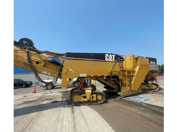 Fraiseuse à froid CATERPILLAR