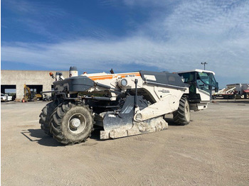 Stabilisateur Wirtgen WR 200 XLI: photos 3
