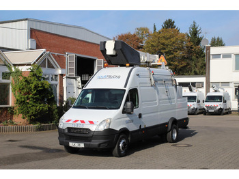 Camion avec nacelle IVECO Daily