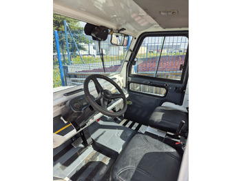 Tracteur à bagages TLD JST30: photos 4 Tracteur à bagages TLD JST30: photos 4