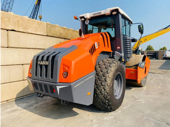 Hamm hc110 i  en leasing occasion Hamm hc110 i: photos 5