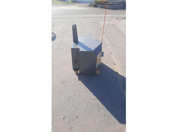 Contrepoids neuf Frontgewicht Heckgewicht 300 - 1200kg Traktor Gewicht Schlepper: photos 4 Contrepoids neuf Frontgewicht Heckgewicht 300 - 1200kg Traktor Gewicht Schlepper: photos 4
