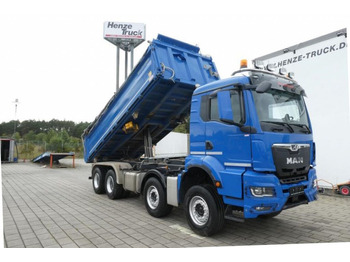 Camion benne MAN TGS