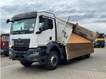 Camion benne MAN TGS