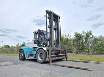 Chariot élévateur diesel KONECRANES