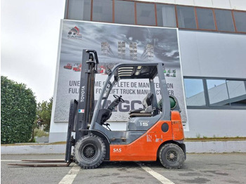 Chariot élévateur à gaz Toyota 028 FGF 15: photos 3