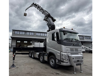 Camion grue VOLVO
