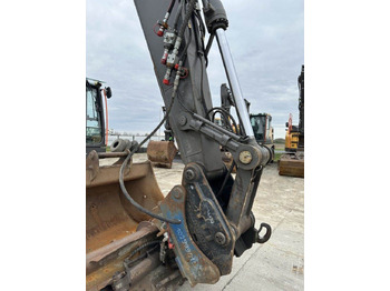 Pelle sur chenille Volvo ECR235EL: photos 5