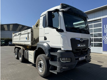Camion benne