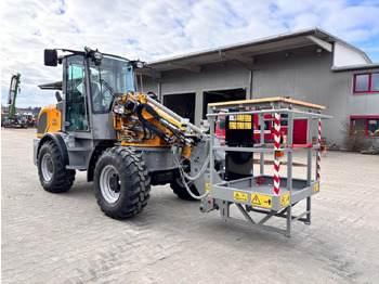 Chargeuse sur pneus Paus TSL 9088: photos 2