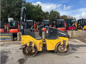 Rouleau compresseur BOMAG