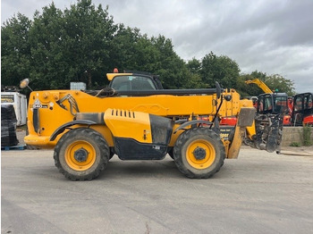 Chariot télescopique JCB