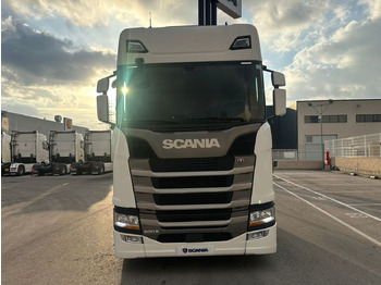 Tracteur routier SCANIA S 500