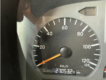 Mercedes-Benz Atego 818 L 4x2 Atego 818 L 4x2, Getränkekoffer, 2x AHK en leasing occasion Mercedes-Benz Atego 818 L 4x2 Atego 818 L 4x2, Getränkekoffer, 2x AHK: photos 4 Mercedes-Benz Atego 818 L 4x2 Atego 818 L 4x2, Getränkekoffer, 2x AHK en leasing occasion Mercedes-Benz Atego 818 L 4x2 Atego 818 L 4x2, Getränkekoffer, 2x AHK: photos 4