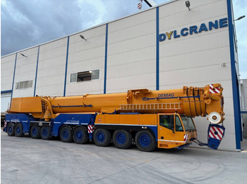 Grue tout-terrain DEMAG