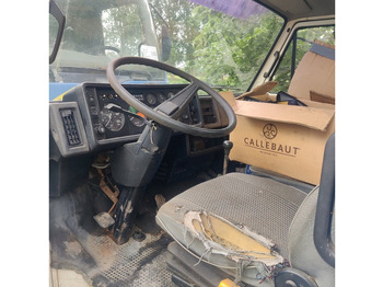 Camion plateau MAN 12250: photos 2 Camion plateau MAN 12250: photos 2