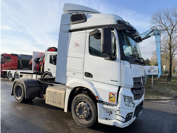 Tracteur routier MERCEDES-BENZ Actros 1845
